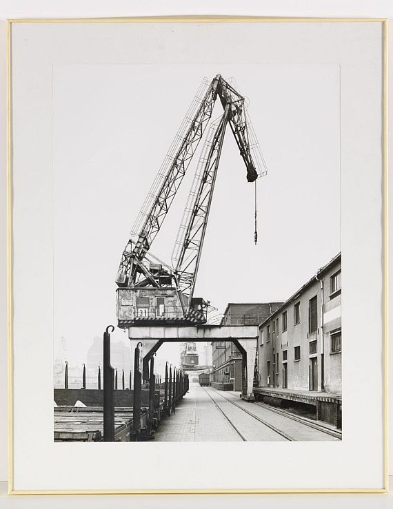 Thomas Struth - Projekt "Rheinhafen Düsseldorf" (Kran 31) - Cornice